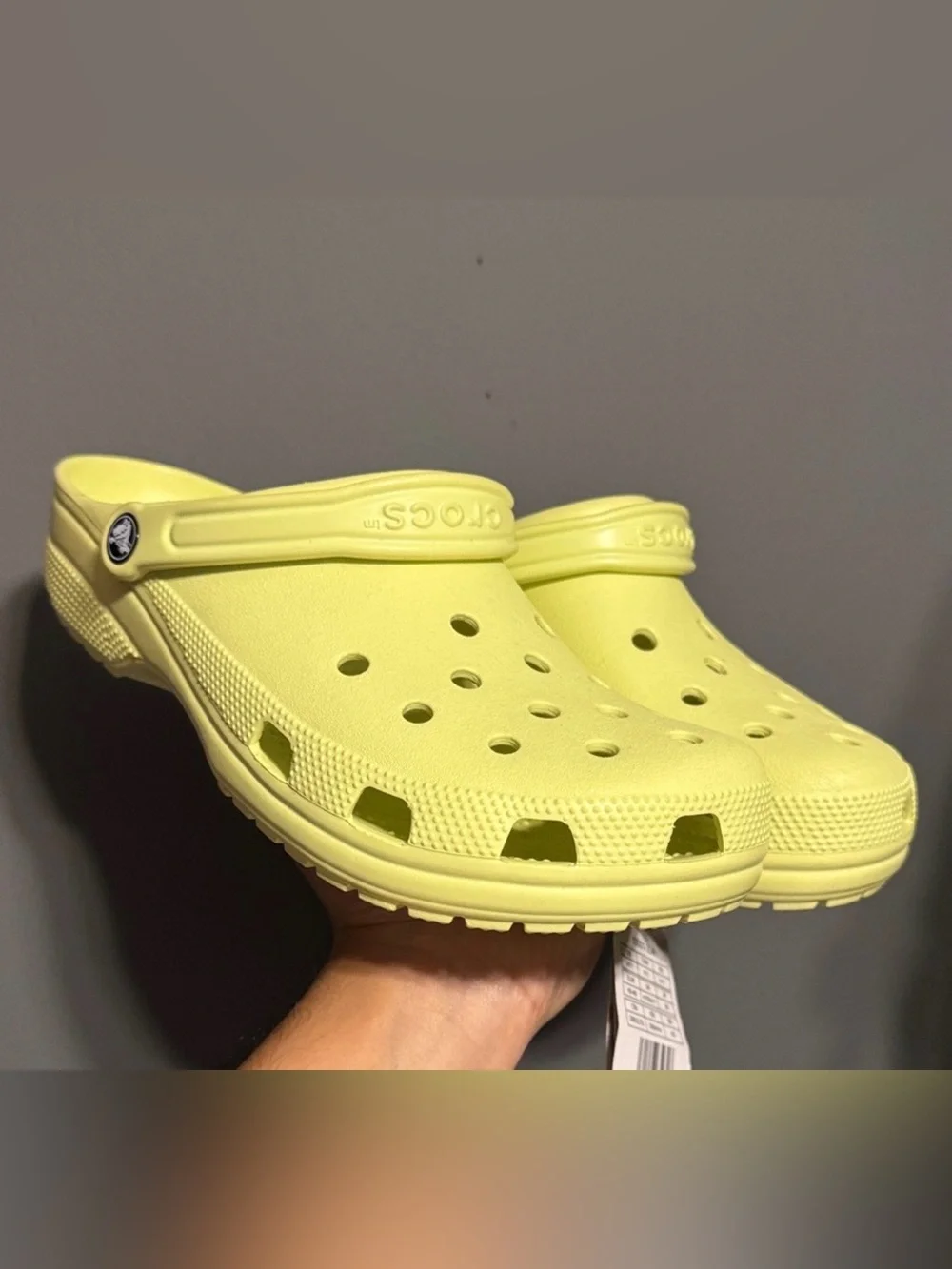 Men’s “ Lime Zest “ Croc Clog size 11